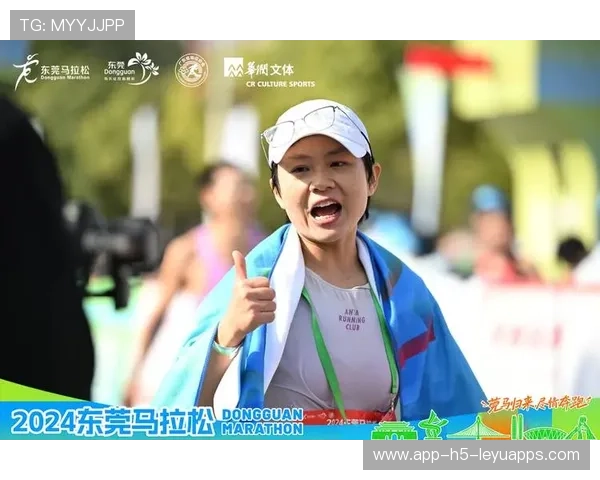 花游冠军梁馨枰分享：人生就是一片旷野，尽情奔跑！，花游梁馨枰微博